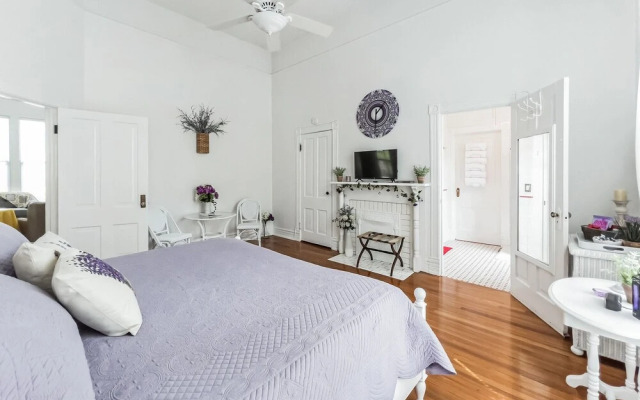 Baker Street Bed and Breakfast