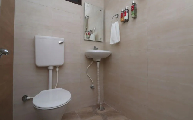 Aviraj By OYO Rooms