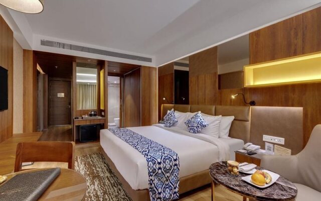 Leo Resorts
