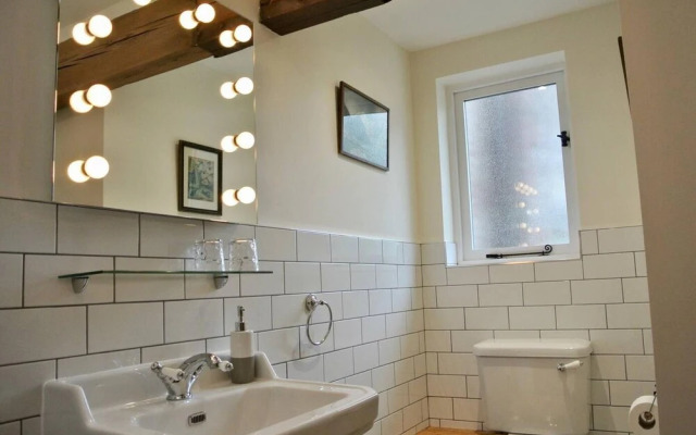 Nest Holiday Hideaway Wren Cottage Stunning Area!