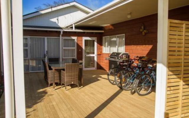 Martinborough Experience Accommodation Bed & Breakfast