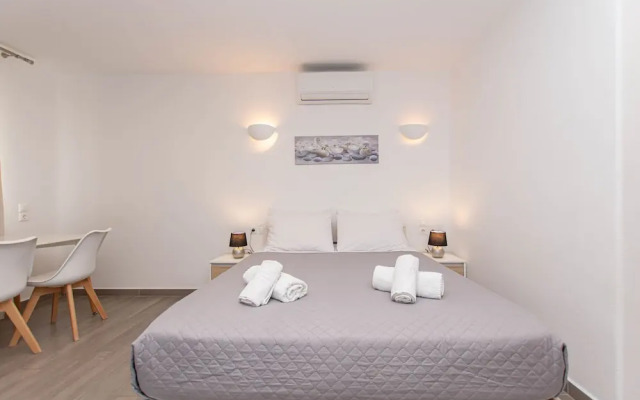 Oniropetra Apartaments