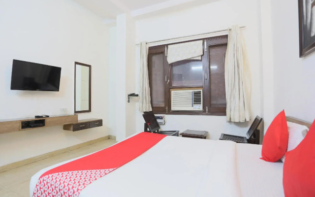 Hotel New Raj Kamal by OYO Rooms
