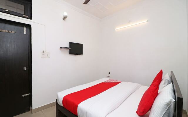OYO 13626 hillway Guest house