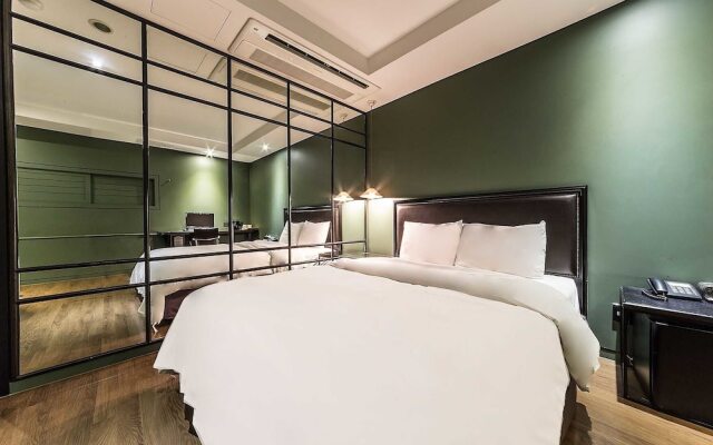 Gasan Marie Hotel