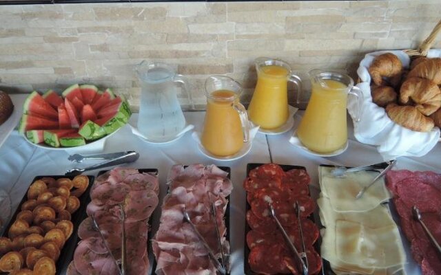 Hostal La Marina