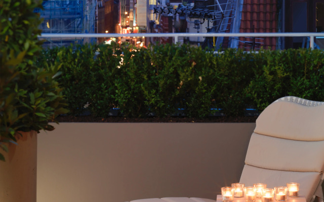 Sanderson London