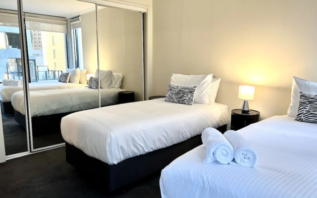 ReadySet Apartments on Kavanagh