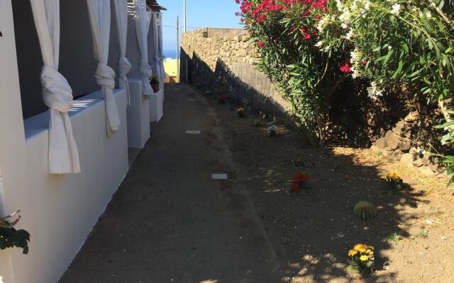 I dammusi zaffiro e ambra