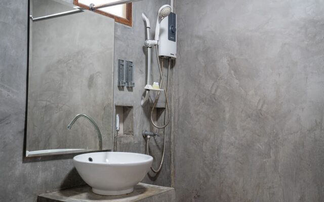 Stay in the heart of historical land- Ayutthaya !