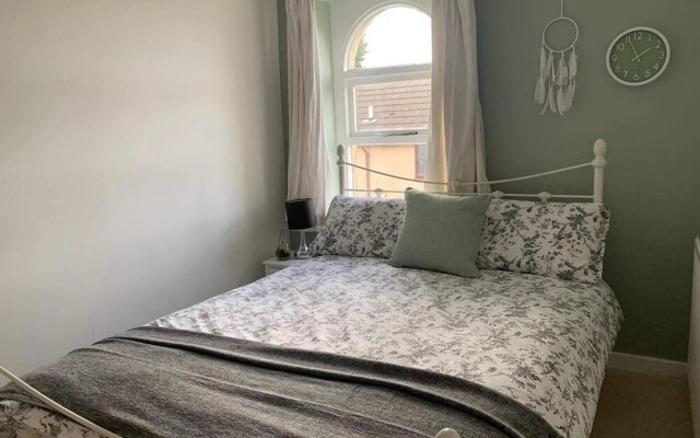 Lancaster 1 bed Cottage Apartment- M6 - Lancs Uni