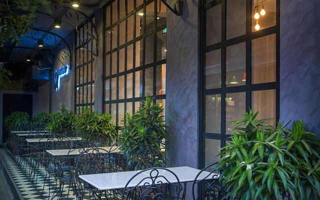 CCentral Hotel Bui Vien
