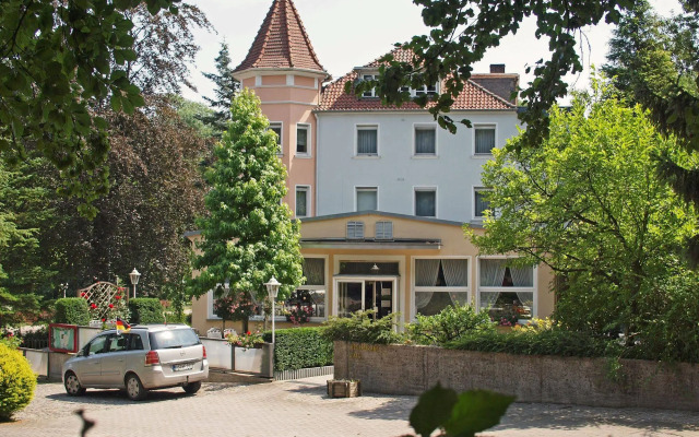 Waldhotel Felsenkeller
