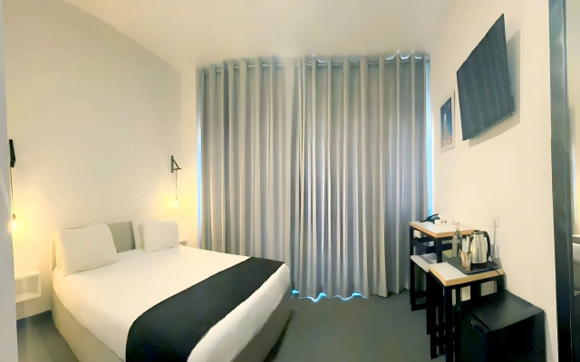 Nomads Hotel - Hostel