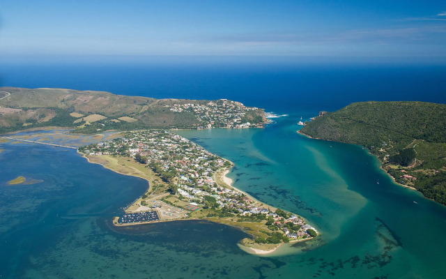 Thesen Islands Holiday House