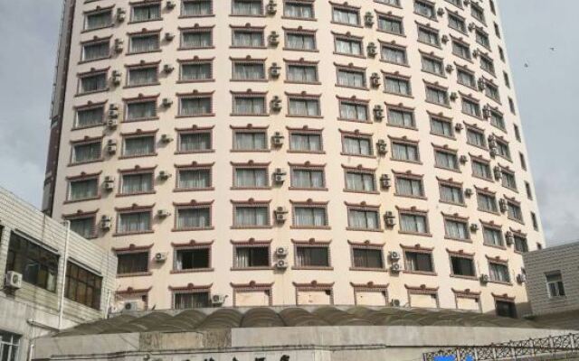 Shilin Hotel