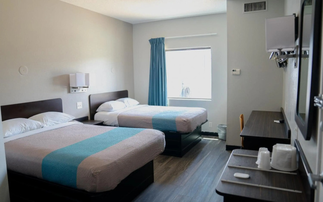 Motel 6 Caseyville, IL - Caseyville Il