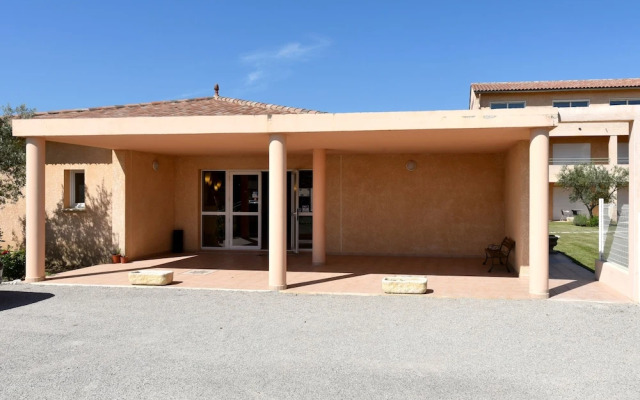 Hotel Pernes Les Fountaines