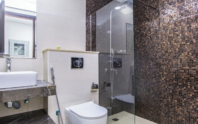 Bloomfields Laya Luxe STU In JVC