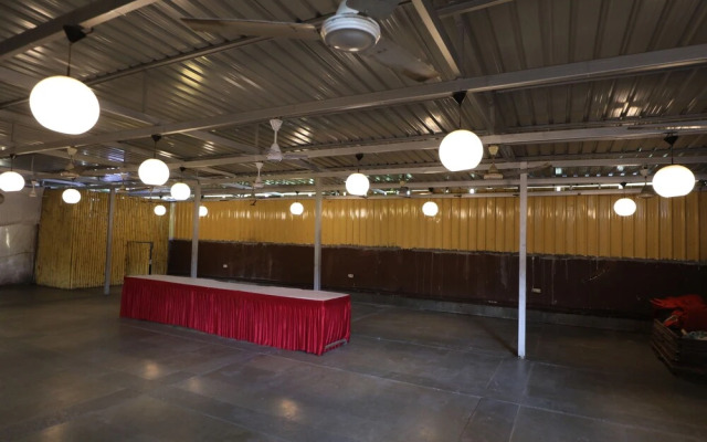 HOTEL SHAGUN ROOMS & BANQUET Surat