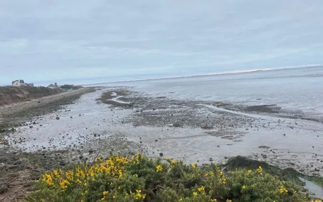 Seaside Bliss Cabin Retreat in Morecambe