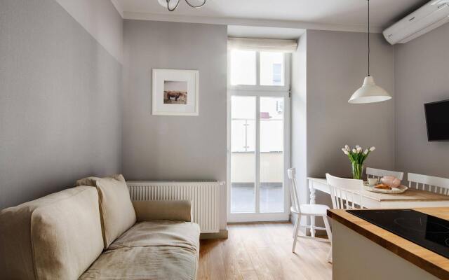 Too-good Apartments