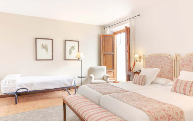 Hotel Puerta de la Luna
