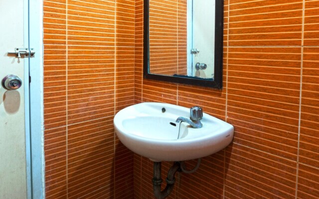 City One Express Nine O Hotel Cikarang