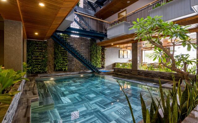 Lahome Boutique Villa and Apartment