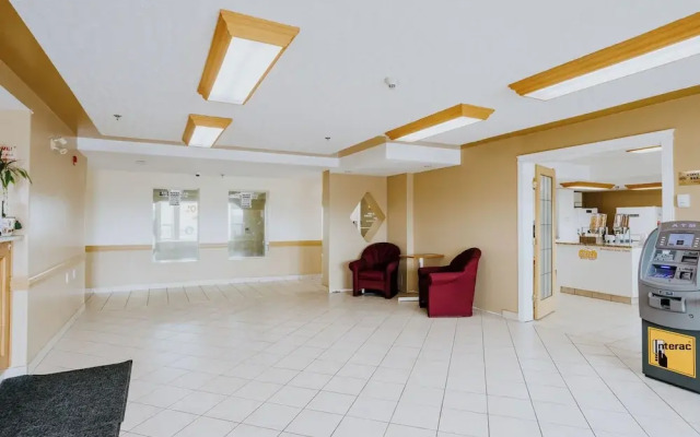 Western Budget Plus Red Deer East