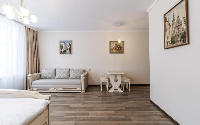 Opera House Apartment 3