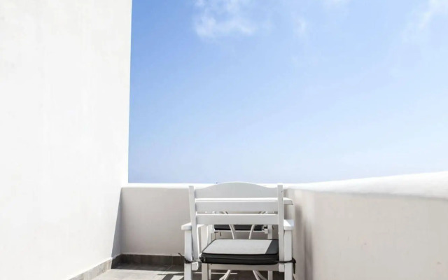 Amaze Suites