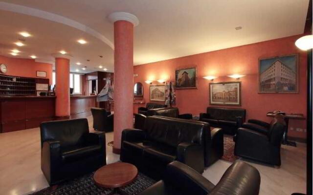 Astoria Residence
