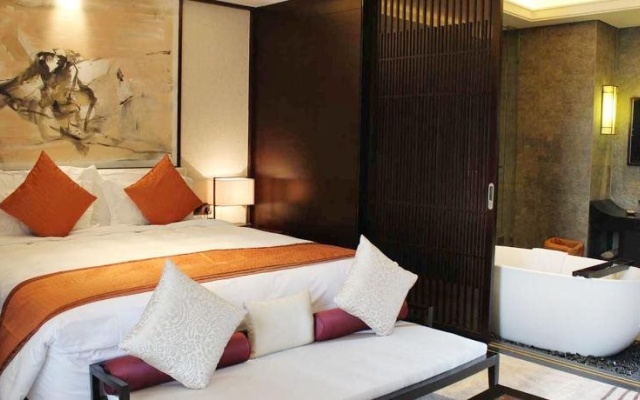 White Swan Hotel Qingyuan – Guest Rooms – Qingyuan