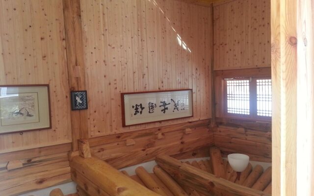 Jeonju Geune Hanok Guesthouse