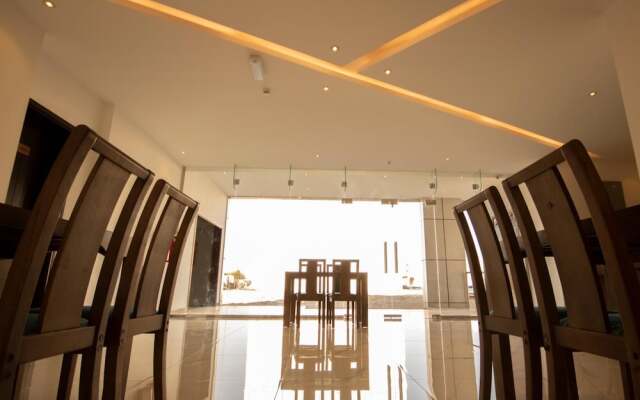 Home Station Hotel
