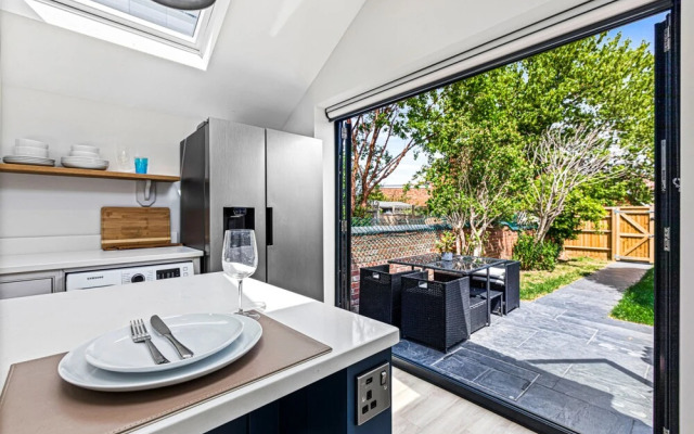 Salt House - From 150 Per Night