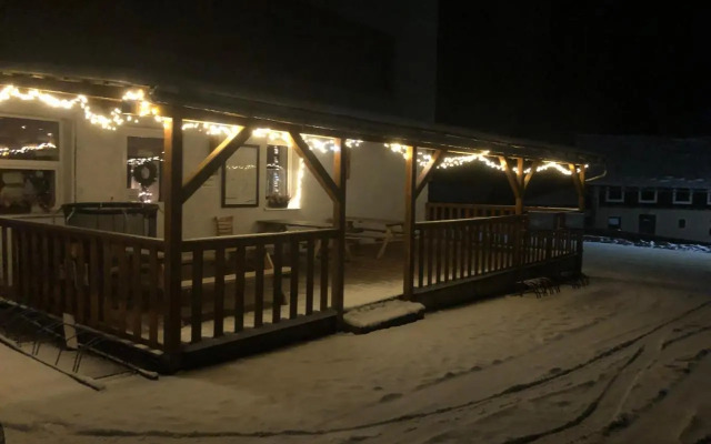 Hotel Zemská brána