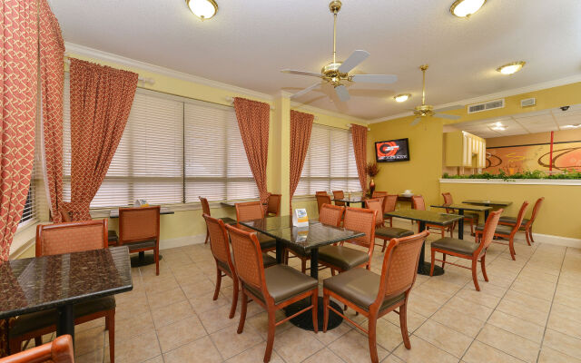 Quality Inn At the Mall - Valdosta