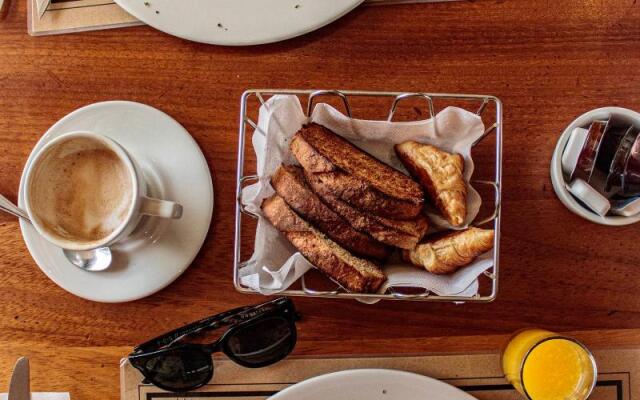 Val du Charron Wine and Leisure Estate Guesthouse