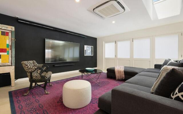 Your Luxury Escape One Coral