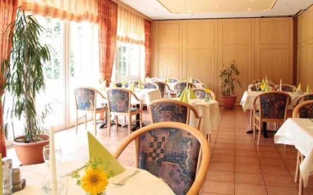Waldhotel Humboldt FeWo1