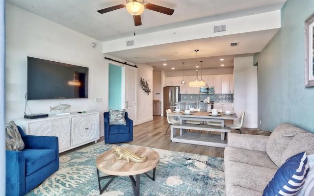 The Harbor Condo 308 - Premier