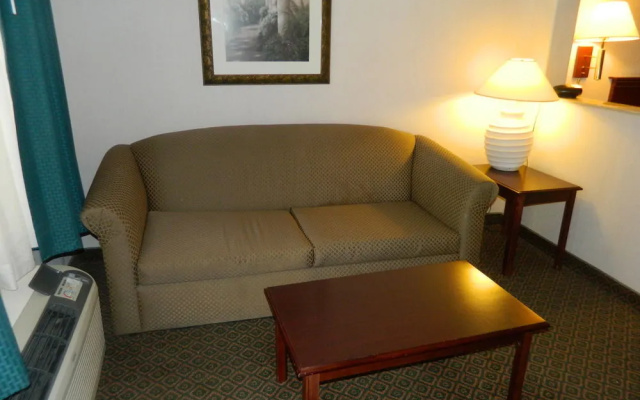 Capital Suites