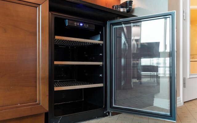 Lucky Gem Penthouse Suites at Signature