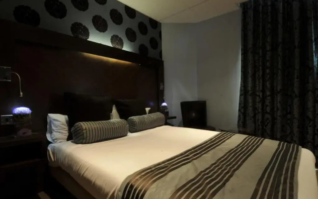 The Golf Hotel