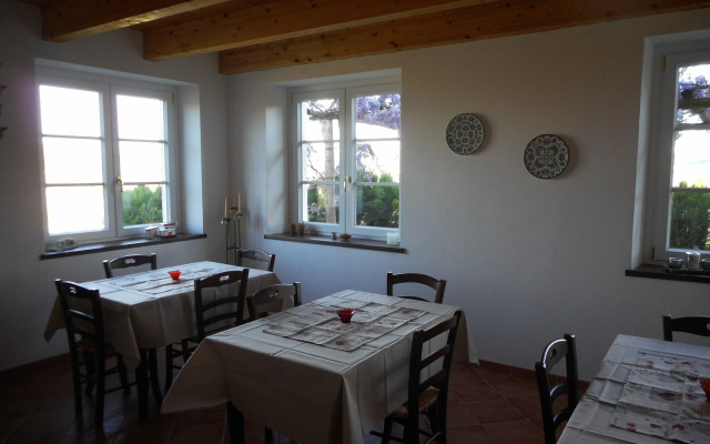 Agriturismo Cascina Serra