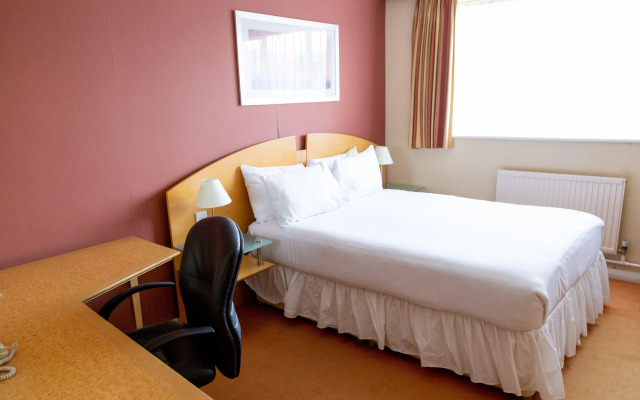 Holiday Inn Ashford North A20 by IHG