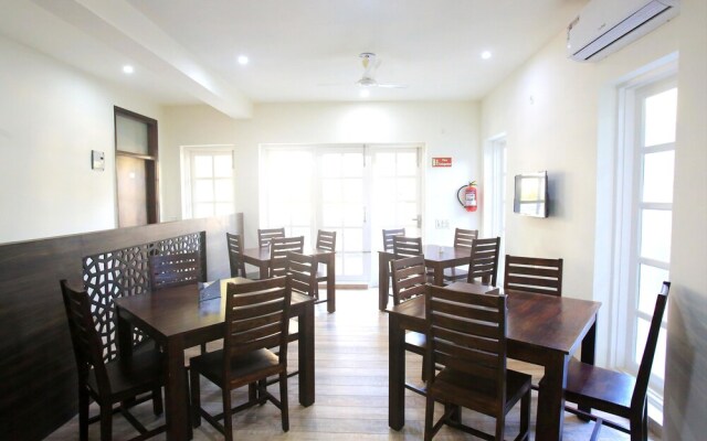 Mint Golf Course Suites