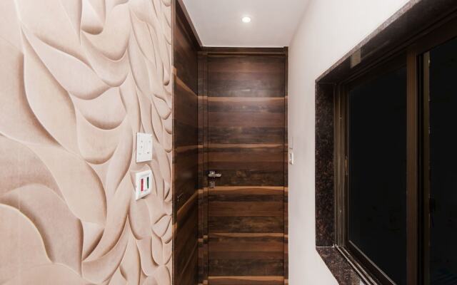 OYO 17322 Hotel Prime Residency